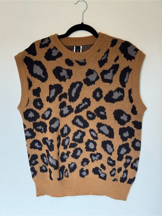 ROMWE Tops - ROMWE Brown Leopard Print Knit Vest - Brown, Black